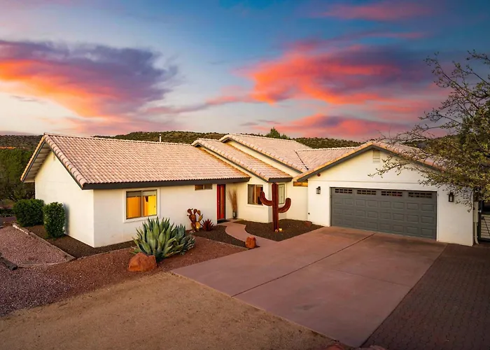 Holiday home Private Indoor Pickleball Court & Red Rock Views *