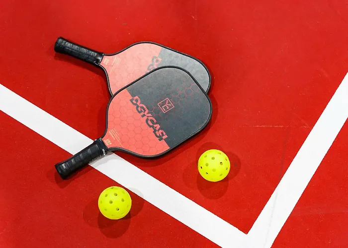 Private Indoor Pickleball Court & Red Rock Views Holiday home Sedona