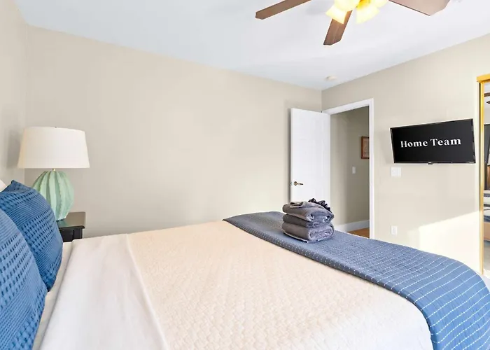 Private Indoor Pickleball Court & Red Rock Views Holiday home Sedona