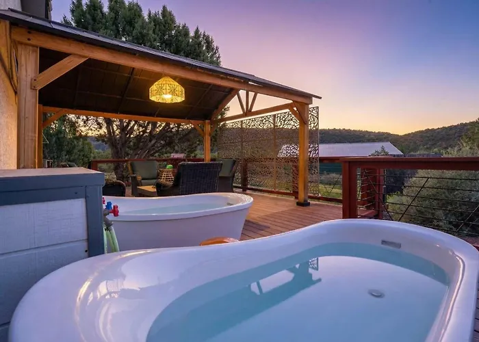 Private Indoor Pickleball Court & Red Rock Views