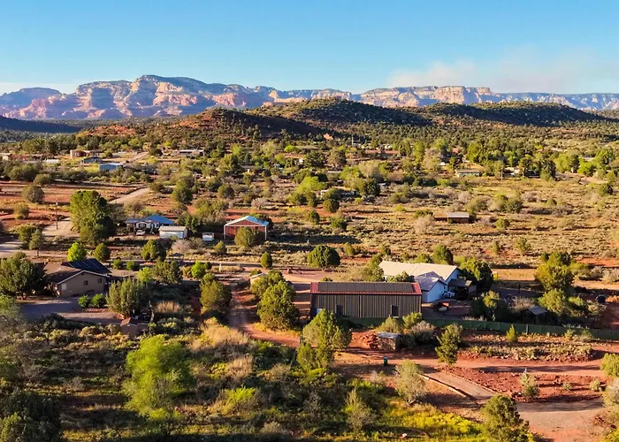 Private Indoor Pickleball Court & Red Rock Views * Sedona